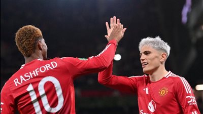 موعد مباراة مانشستر يونايتد وتشيلسي في الدوري الإنجليزي والقناة الناقلة