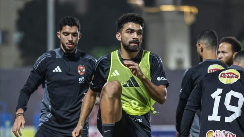 خالد عبد الفتاح،