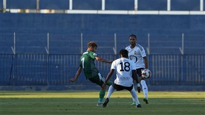 الشوط الأول، تعادل سلبي بين الجونة وزد وإهدار ضربة جزاء في الدوري الممتاز