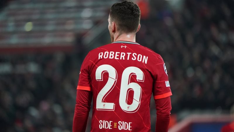 أندرو روبرتسون لاعب
