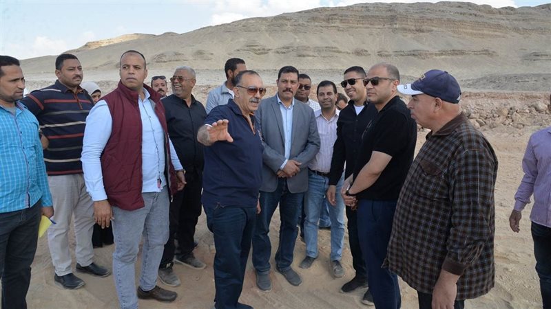محافظ أسيوط يتفقد