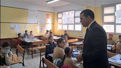 وكيل تعليم الدقهلية يتفقد مدارس شرق المنصورة (صور)