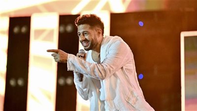 أول تعليق من محمد حماقي بعد خضوعه لعملية جراحية 