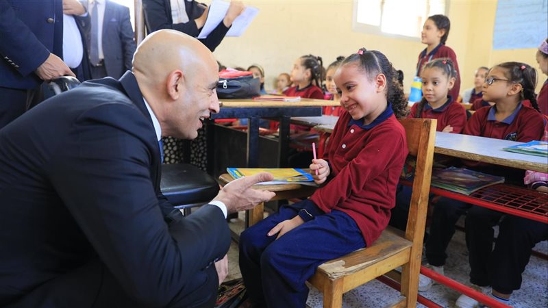 محمد عبد اللطيف وزير