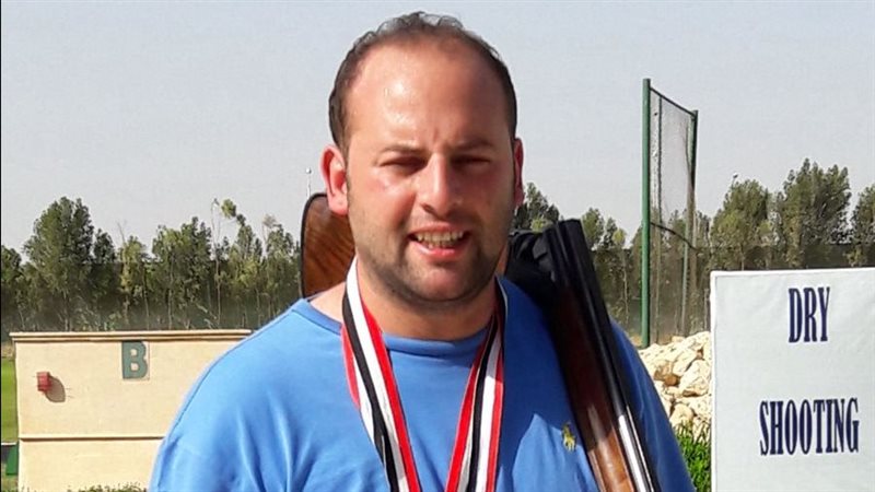 مصطفى احنيش لاعب