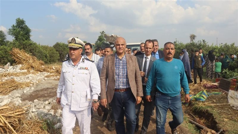 محافظ القليوبية خلال