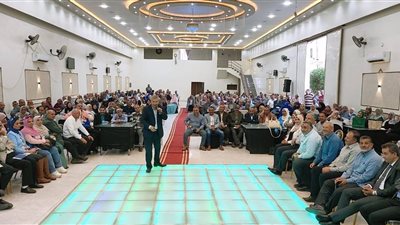 وكيل التعليم بالشرقية يناقش تقليل كثافات الطلاب وحل أزمة عجز المعلمين 