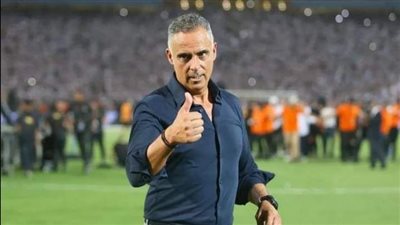 تفاصيل جلسة جوميز مع لاعبي الزمالك