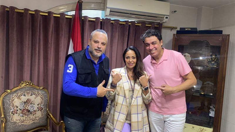 الملك وأنا، داليا