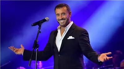 أول مرة يعملها، تصرف مفاجئ من كاظم الساهر خلال حفله في قطر (فيديو)