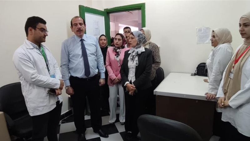 د.عمرو قنديل