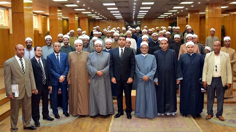 أثناء اللقاء 