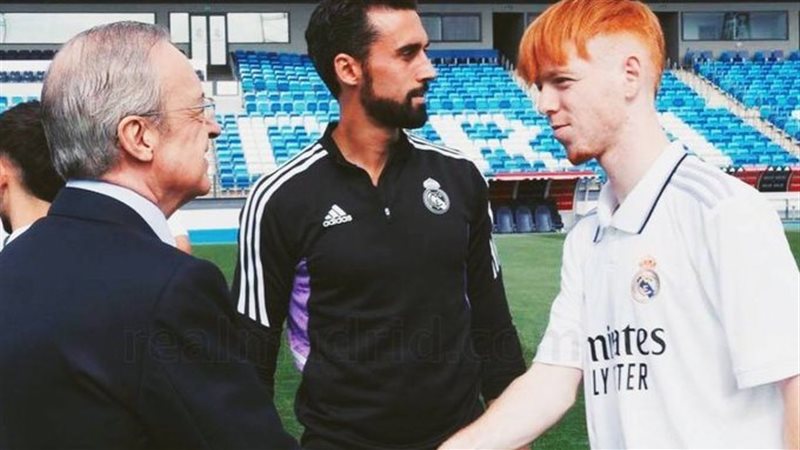 لاعب ريال مدريد 