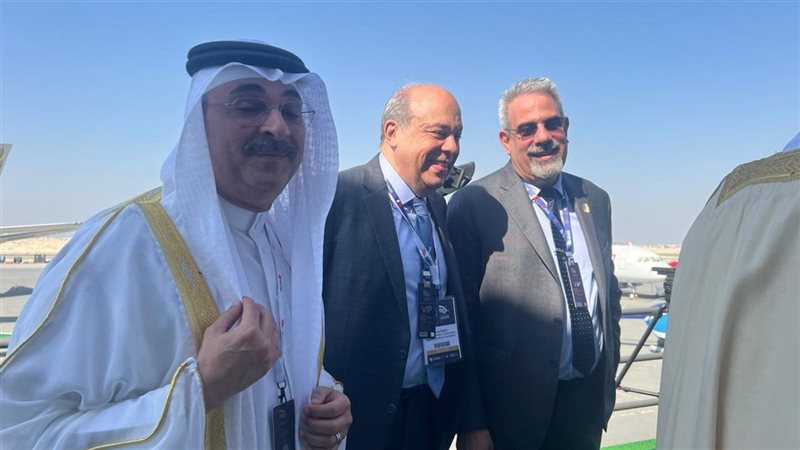 وزير الطيران المدني