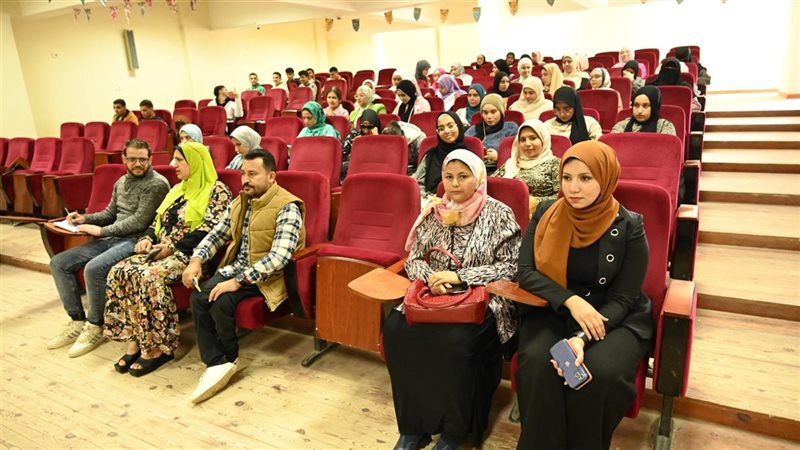 ندوة بجامعة الفيوم،
