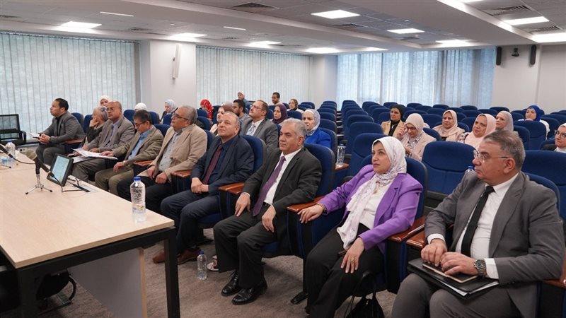 جامعة عين شمس، فيتو
