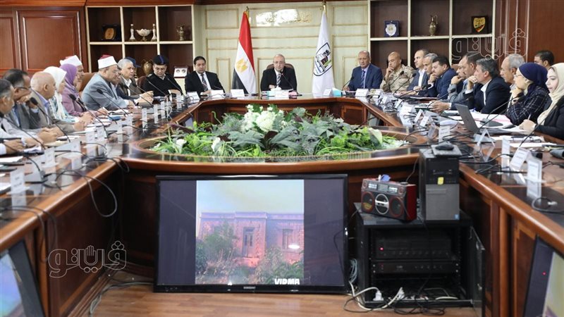محافظ بني سويف يترأس