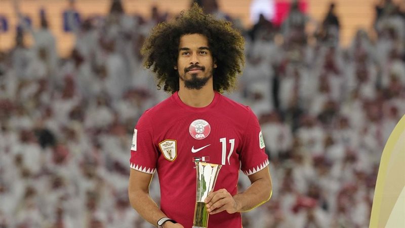 أكرم عفيف، فيتو