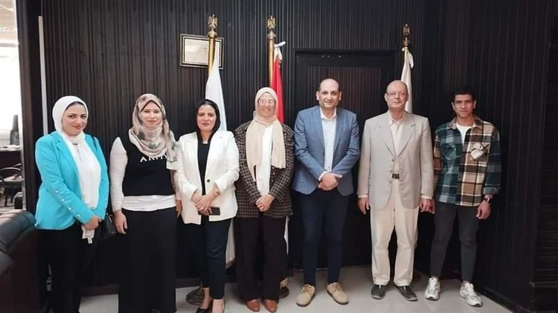 ندوة عن عمل المرأة