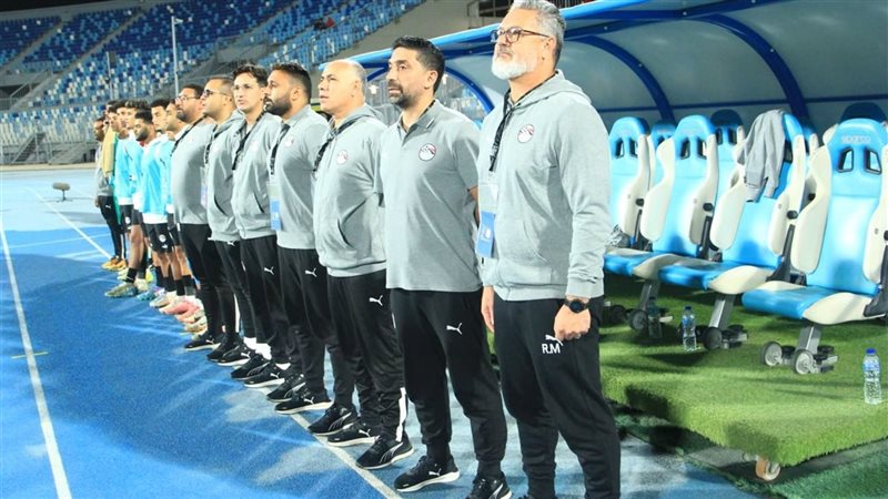 الجهاز الفني لمنتخب