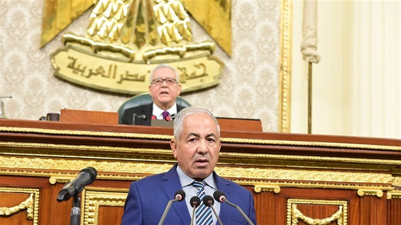 حقوق اللاجئين وفقا