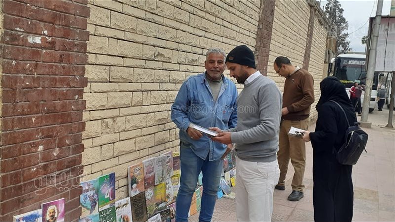 العم سمير قصة أشهر
