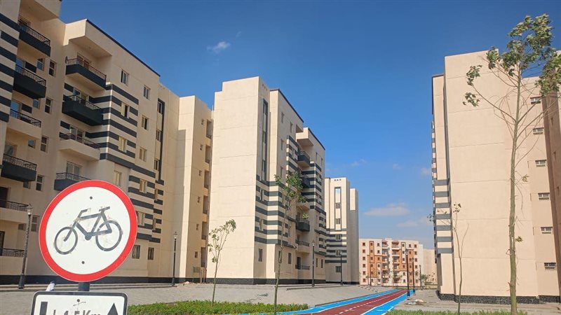 شقق الإسكان، فيتو