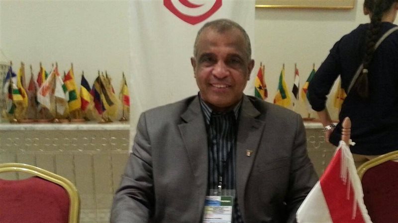عبد العزيز غنيم،