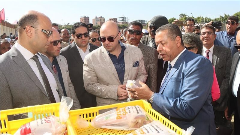 محافظ بني سويف يزور