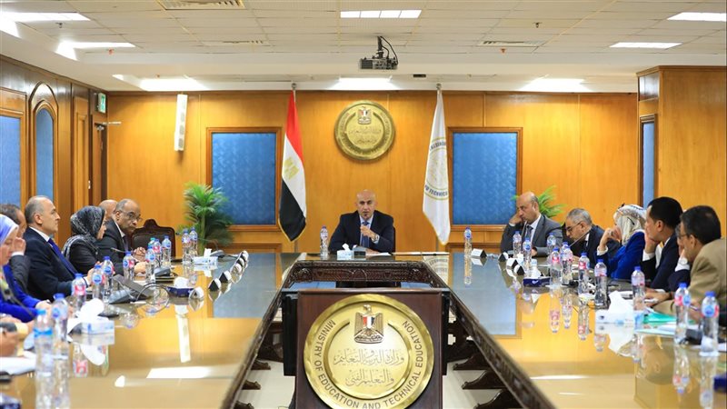محمد عبد اللطيف وزير