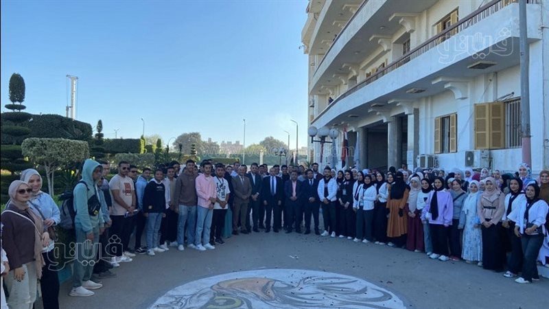  ممر شرفي لرئيس جامعة