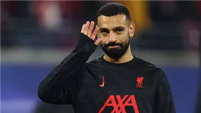 باريس سان جيرمان يتهم محمد صلاح باستغلاله للضغط على إدارة ليفربول 