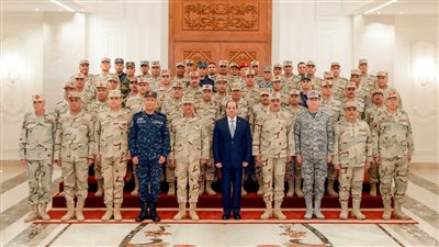 أنشطة الرئيس السيسي خلال الفترة من 15 إلى 30 نوفمبر(فيديو)