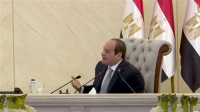 المتحدث العسكري للسيسي: هون على نفسك، والرئيس باكيا: هما يومين على وش الدنيا (فيديو)
