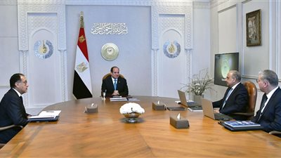 السيسي يوجه بتكثيف الجهود الحكومية لتعزيز فرص جذب الاستثمارات لقطاع الطاقة