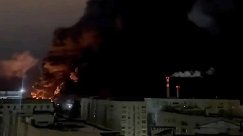 حريق فى مصفاة بترول،