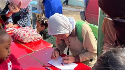 مكتبة مصر العامة تنظم يومًا ثقافيًّا بالمدرسة الفكرية في الإسماعيلية (صور) 