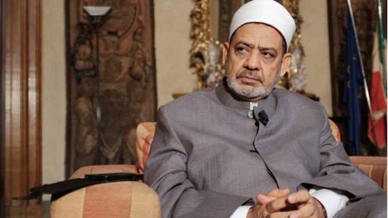 الدكتور أحمد الطيب