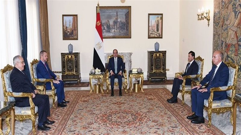 السيسي خلال استقبال