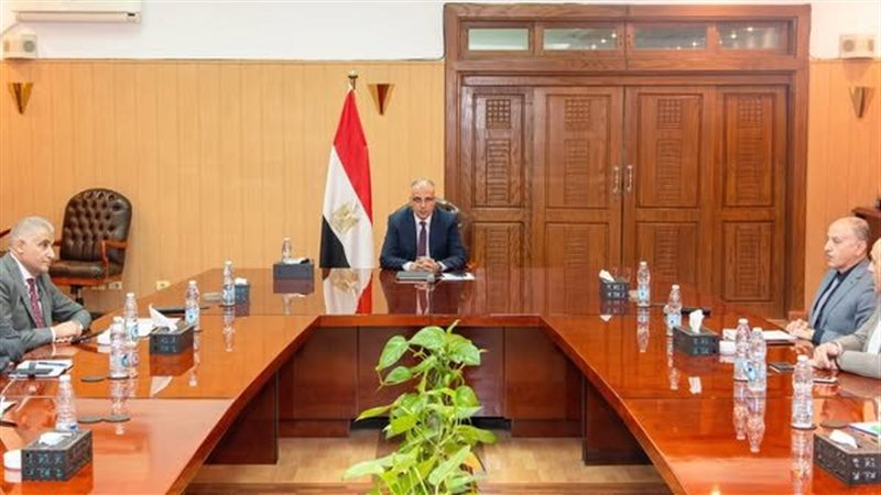 اجتماع الدكتور هاني