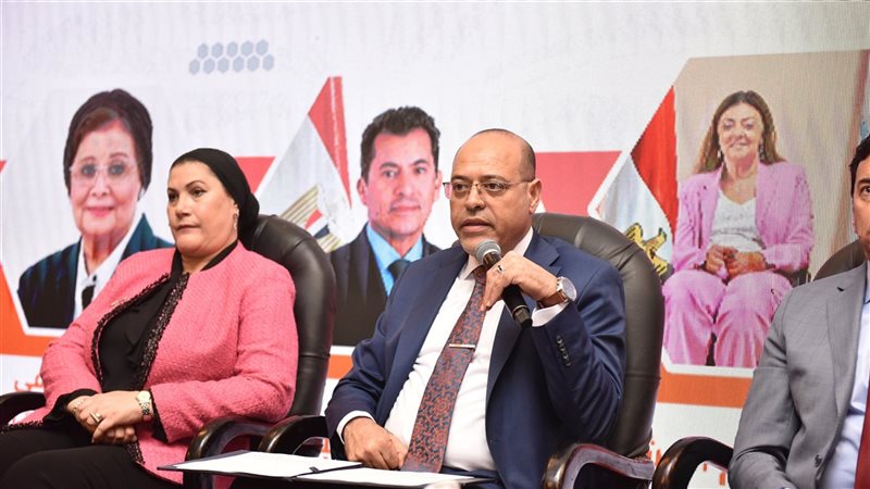 محمد جبران وزير العمل،
