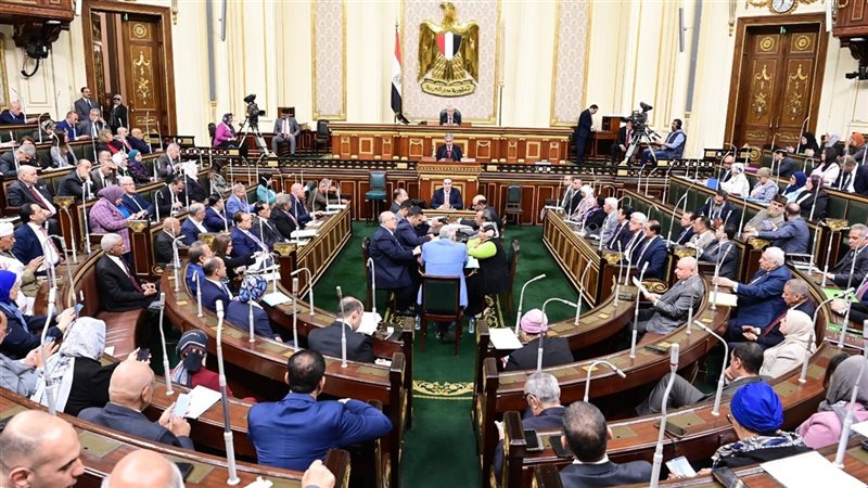 النواب يواصل مناقشة