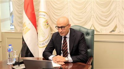 الكثافات الطلابية في مدارس الجيزة، قصة 16 إدارة تعليمية كانت تعاني من الأزمة