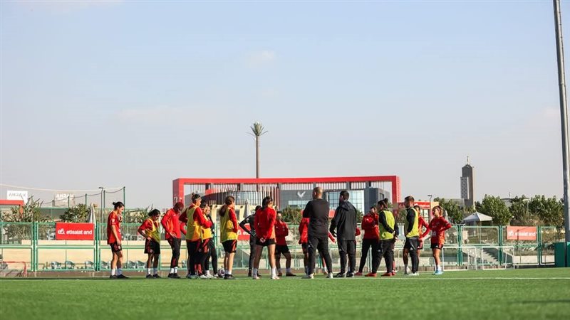 الأهلي يواجه بيراميدز
