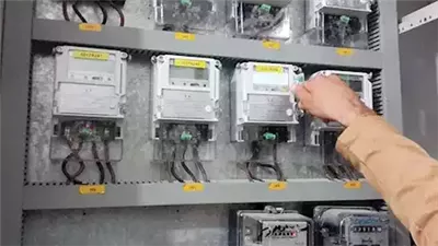 بـ 129 جنيه، خطوات نقل ملكية عدادات الكهرباء بين المشتركين