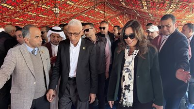 وزيرة التضامن الاجتماعي تتفقد القافلة الطبية بقرية الروضة بشمال سيناء