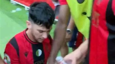 جماهير جاراف السنغالي تعتدي على لاعبي اتحاد العاصمة الجزائري بالكونفدرالية (صور)