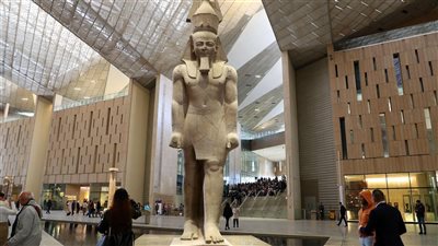مواعيد الفتح الرسمية الجديدة لقاعات العرض الرئيسية بالمتحف المصري الكبير