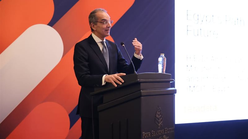 د. عمرو طلعت، فيتو