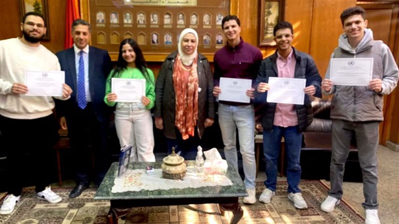 جامعة عين شمس، فيتو